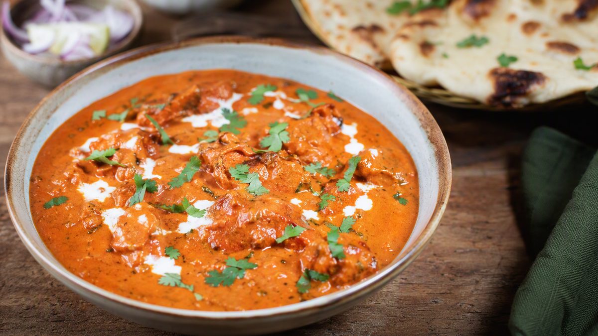 Calories in Butter Chicken: Per Katori, With Naan or Rice
