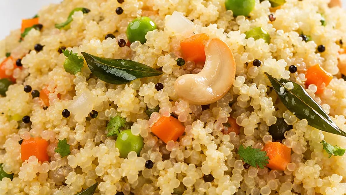 Calories in Upma: Per Katori, Plate, Veg and Oats Upma