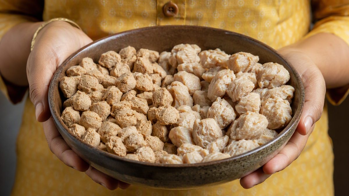 Soya Chunks Protein per 100g: Dry vs Cooked Values